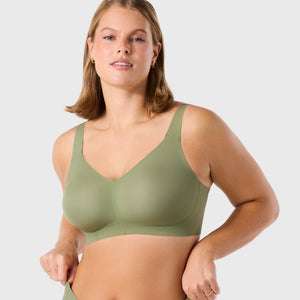 Evelyn & Bobbie High-Waisted Thong