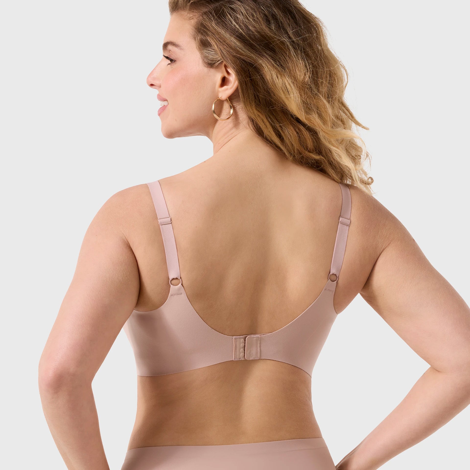 Evelyn & Bobbie - Beyond Bra