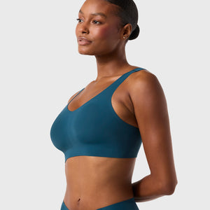Evelyn and bobbie- defy bra