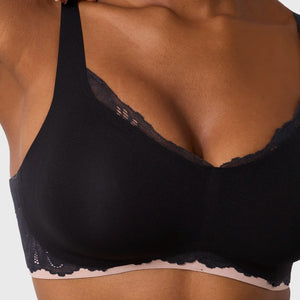 Evelyn & Bobbie - Beyond Bra