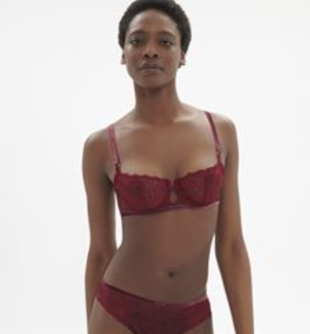 Simone Perele-Scenario-Half Cup-Spinel Red-1E330