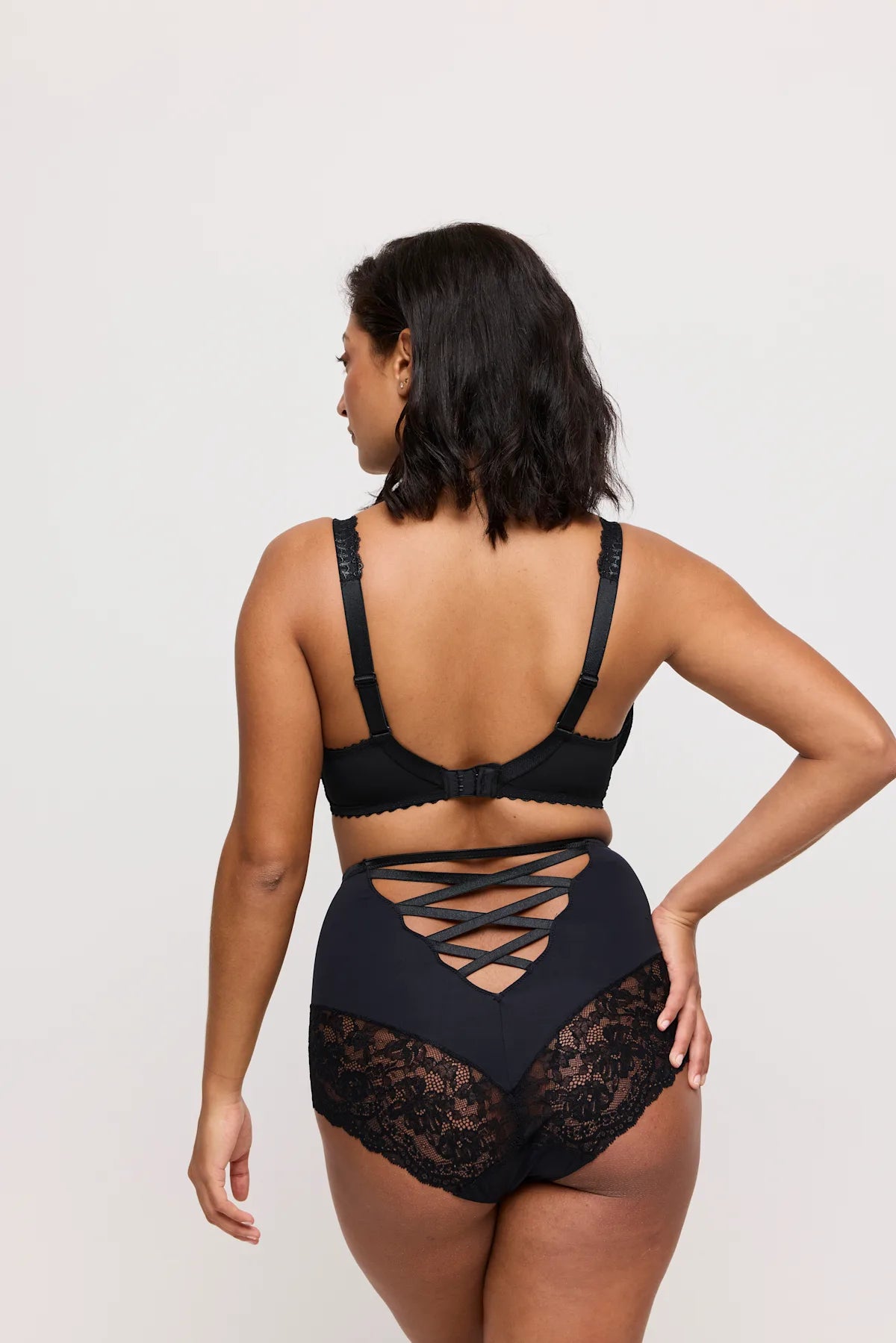 Prima Donna Shimla Plunge Bra- 0163584- Black