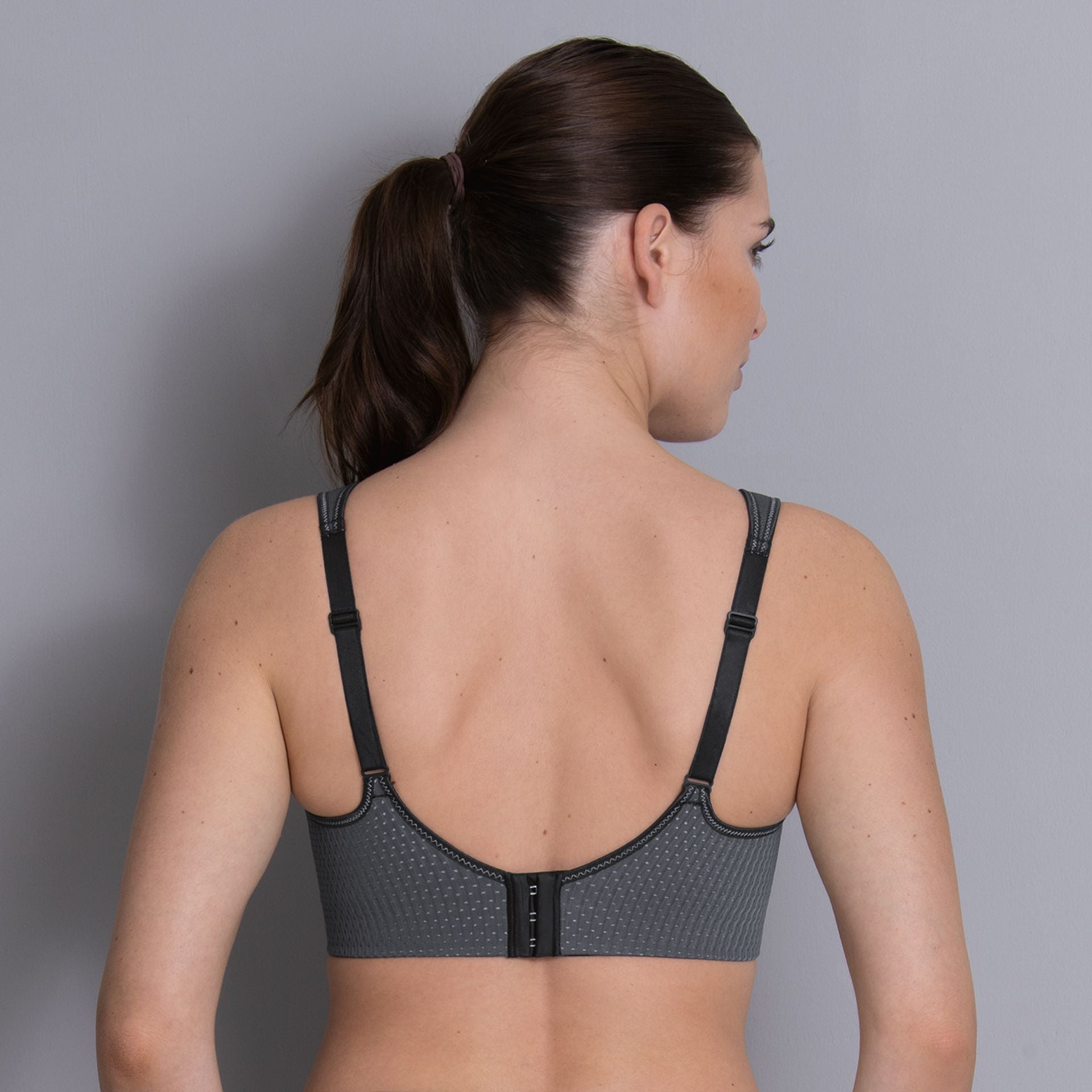 Anita 5544-408 Women's Active Anthracite Grey Air Control Sports Bra 36D :  Anita: : Clothing, Shoes & Accessories
