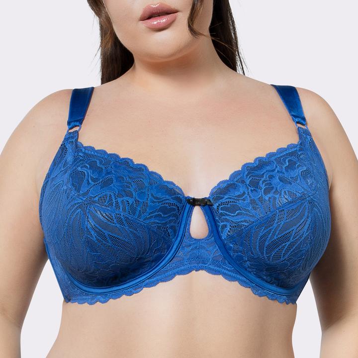 Parfait Charlotte 6901 Women's Padded Bra 36B Icy Blue w Black : :  Clothing, Shoes & Accessories